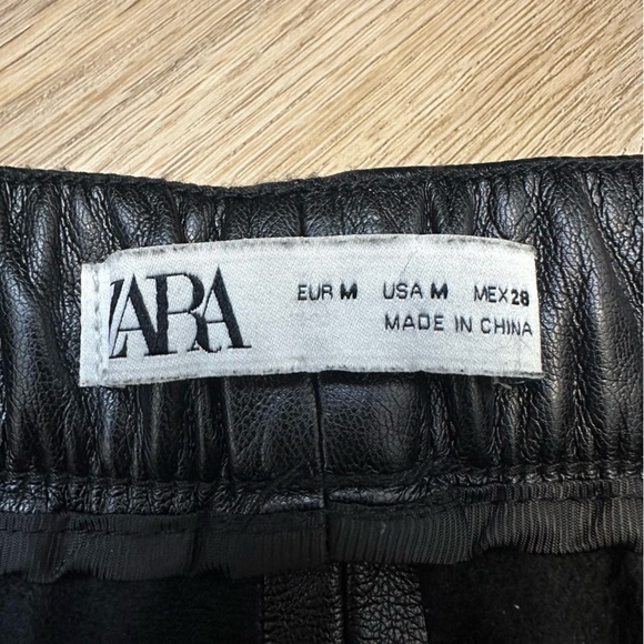 Zara High Rise Black Vegan Leather Drawstring Pants size M - Picture 3 of 7